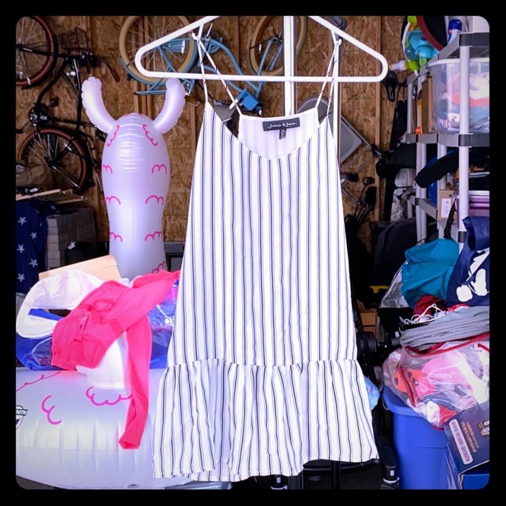 Jasmine and Juliana peplum tank